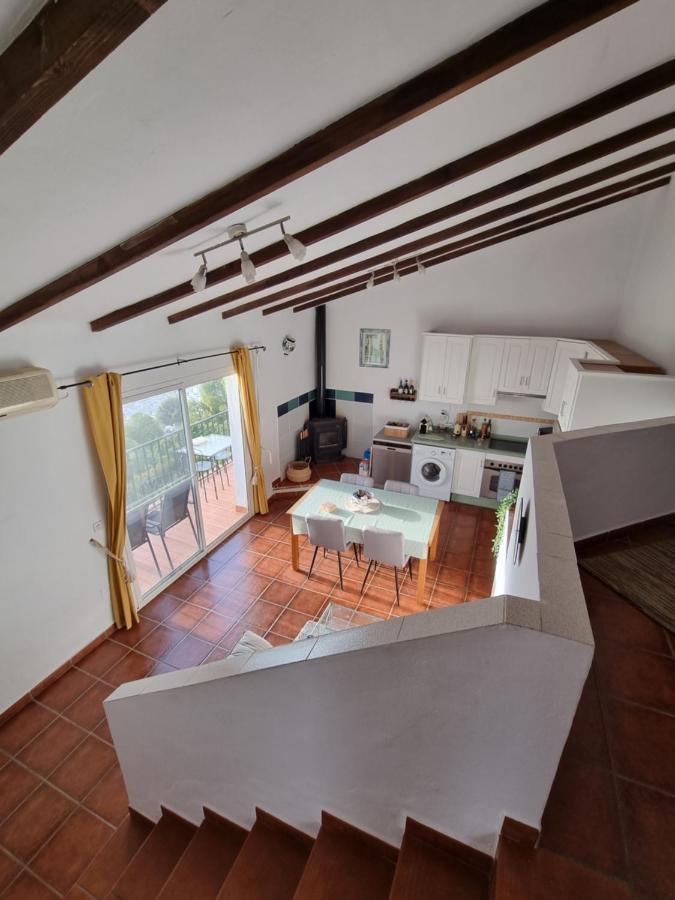 Lovely 2 Bed Apartment With Stunning Views & Pool Cómpeta Eksteriør billede