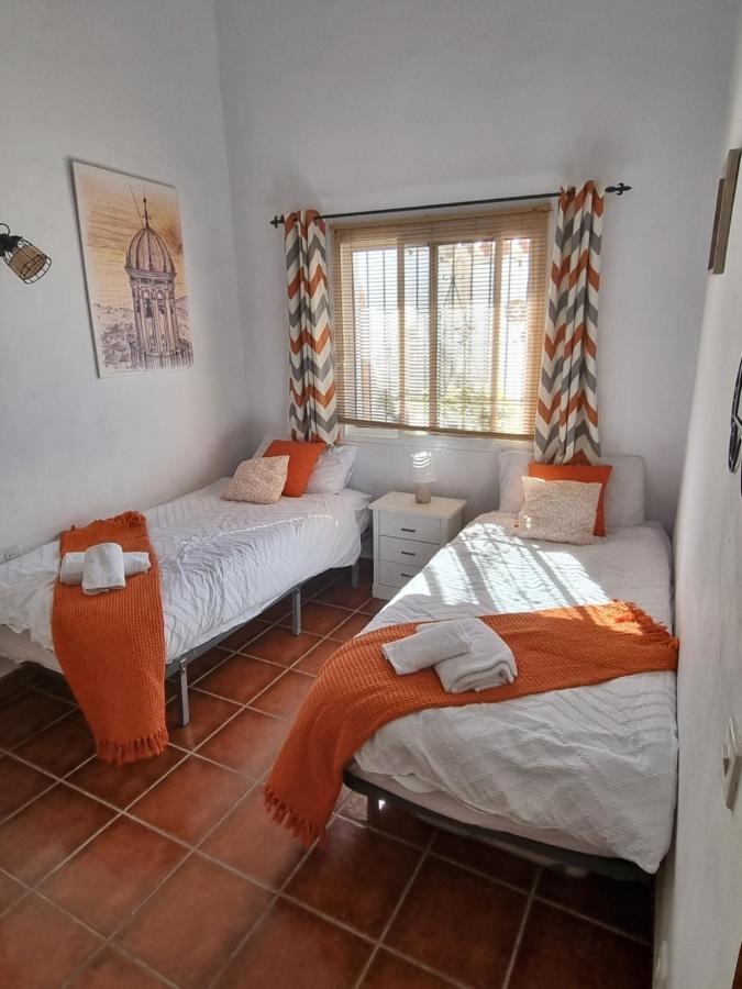 Lovely 2 Bed Apartment With Stunning Views & Pool Cómpeta Eksteriør billede